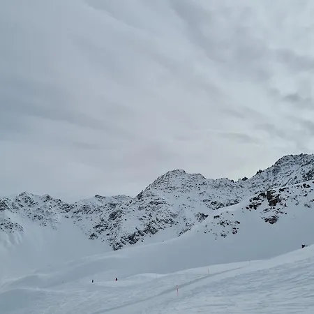D'rock Arosa- 4 Nightlife Location By Nature Switzerland (adults Only) * Arosa